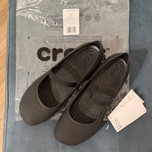 CROCS Brooklyn Mary Jane Flat Size J6/W7.5